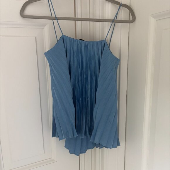 Vince Blue Pleated Top - Picture 3 of 4